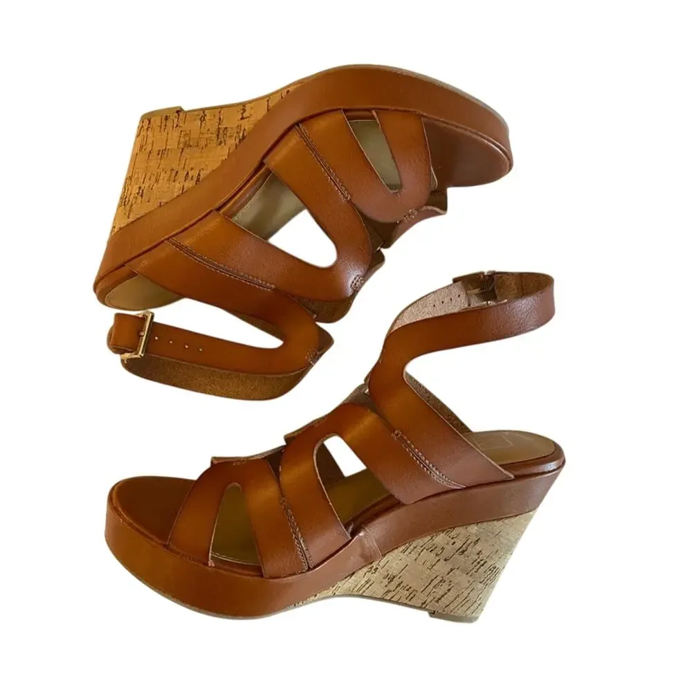Material Girl Women's‎ 8 NWOT Faux Leather Neutral Brown Open Toe Wedge Sandal